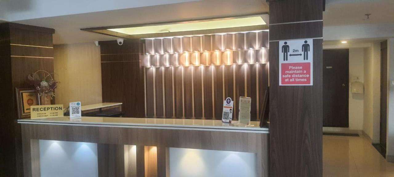 Kochi Prayana Hotels מראה חיצוני תמונה